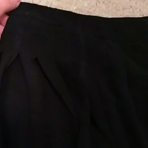 Loft black mini pleated polyester skirt